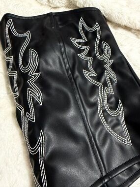 Fashion Nova Black Faux Leather Strapless Corset Crop Top with White Stitching